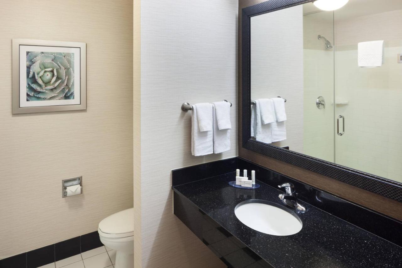 Fairfield Inn And Suites Phoenix Chandler Fashion Center Экстерьер фото